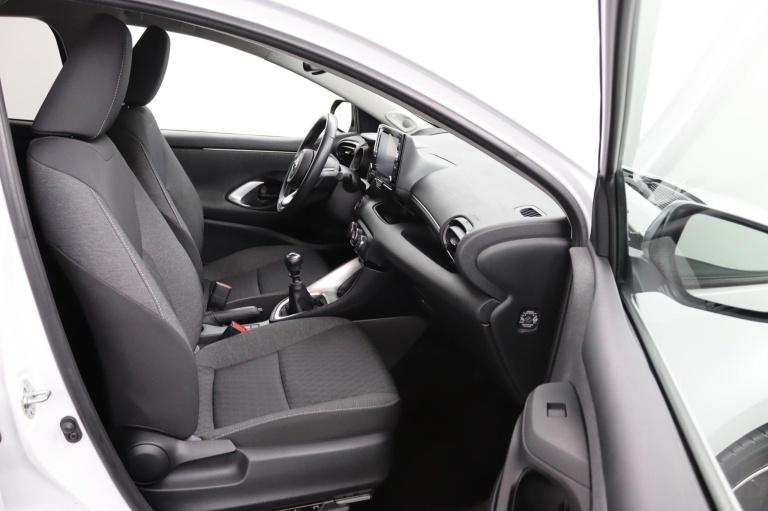 Toyota Yaris - 1.5 VVT-i Style 10