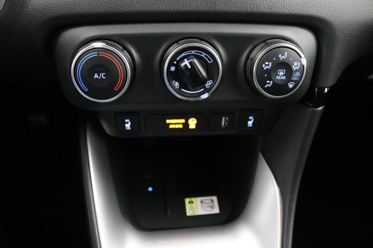 Toyota Yaris - 1.5 VVT-i Style 18