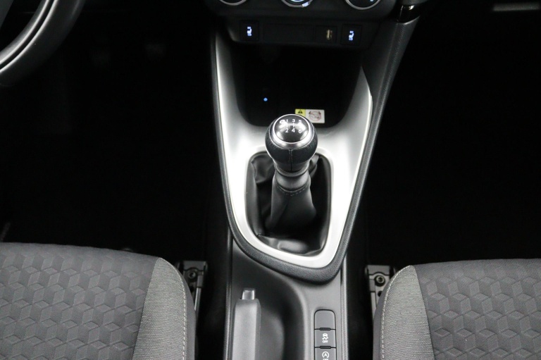 Toyota Yaris - 1.5 VVT-i Style 25