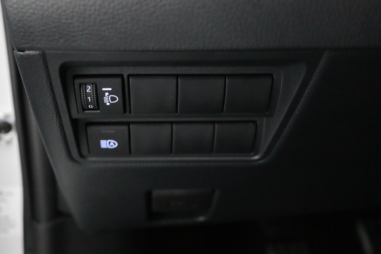 Toyota Yaris - 1.5 VVT-i Style 32