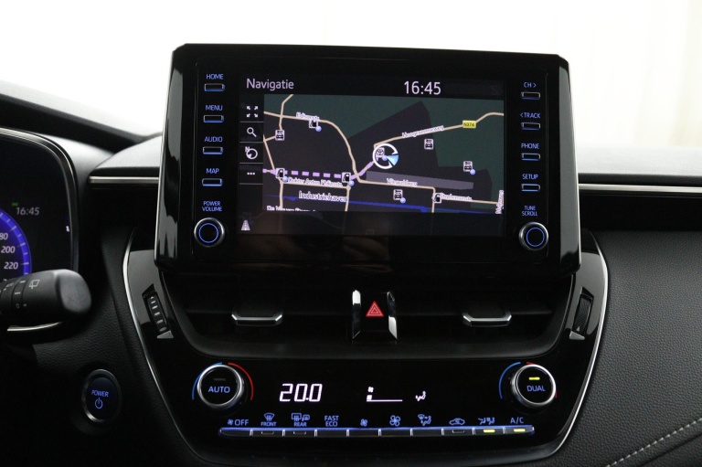 Toyota Corolla Touring Sports - 2.0 Hybrid Dynamic 13