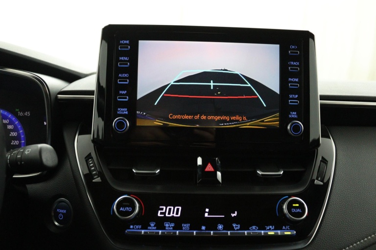 Toyota Corolla Touring Sports - 2.0 Hybrid Dynamic 14