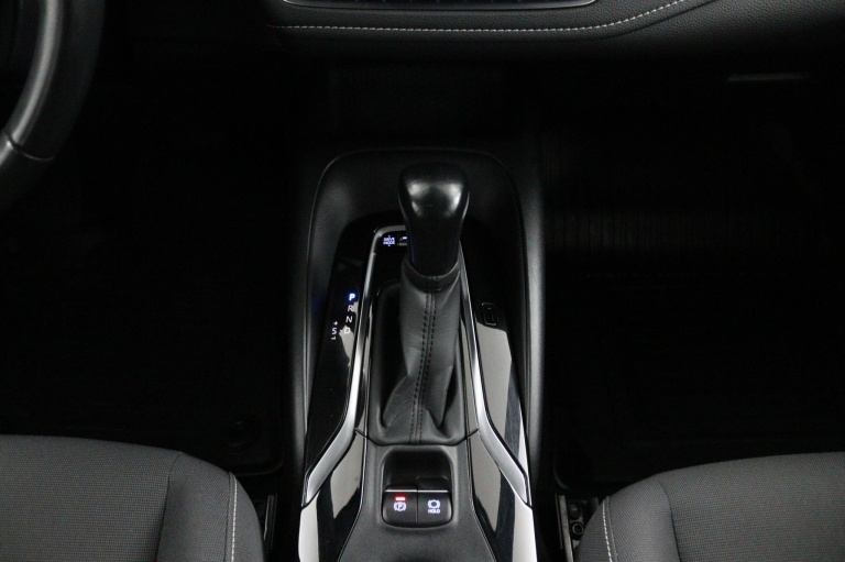 Toyota Corolla Touring Sports - 2.0 Hybrid Dynamic 23