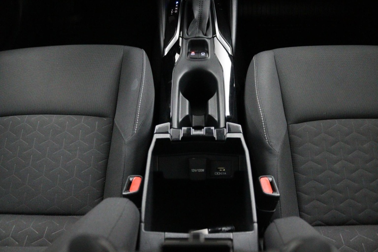 Toyota Corolla Touring Sports - 2.0 Hybrid Dynamic 24