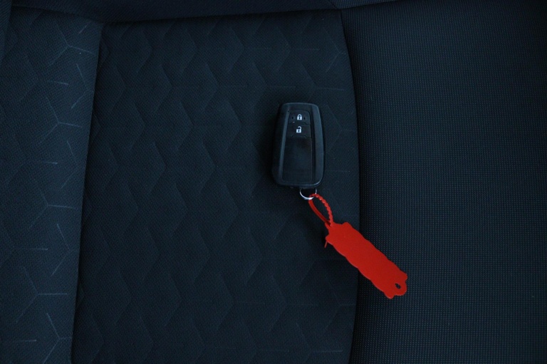 Toyota Corolla Touring Sports - 2.0 Hybrid Dynamic 25