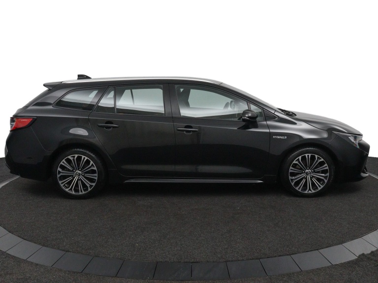 Toyota Corolla Touring Sports - 2.0 Hybrid Dynamic 6
