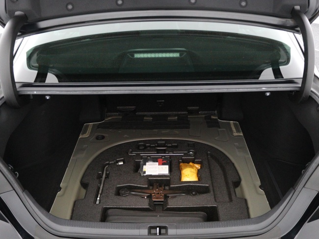 Toyota Camry - 2.5 Hybrid Executive