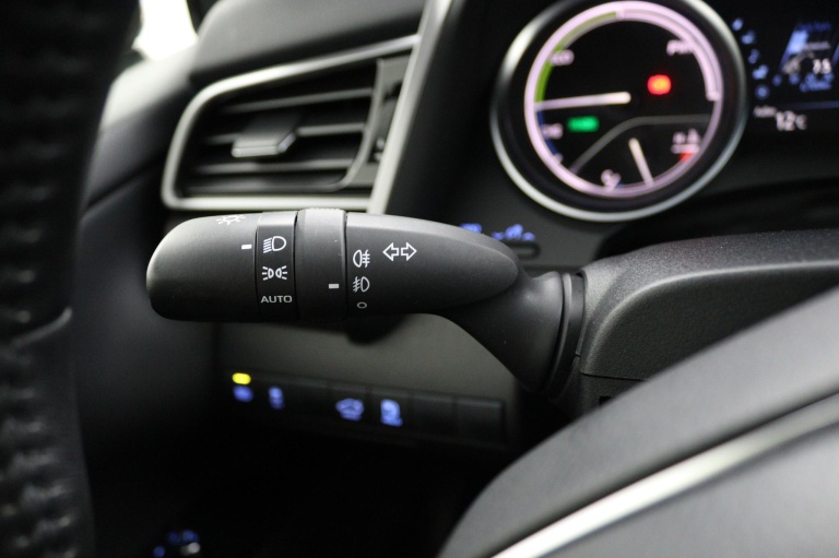 Toyota Camry - 2.5 Hybrid Executive 28