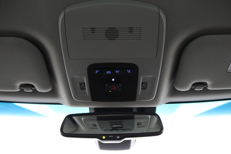 Toyota Camry - 2.5 Hybrid Executive 30