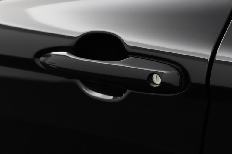 Toyota Camry - 2.5 Hybrid Executive 34