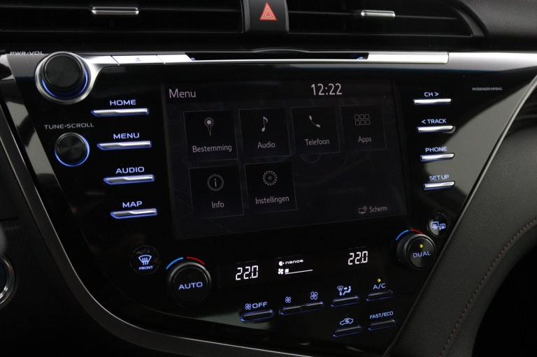 Toyota Camry - 2.5 Hybrid Executive 38