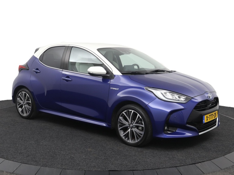Toyota Yaris - 1.5 Hybrid Executive 14