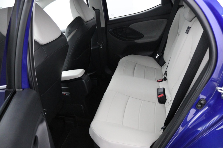 Toyota Yaris - 1.5 Hybrid Executive 18