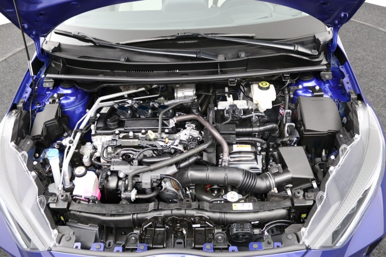 Toyota Yaris - 1.5 Hybrid Executive 34
