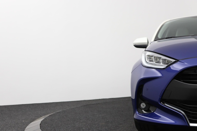 Toyota Yaris - 1.5 Hybrid Executive 36