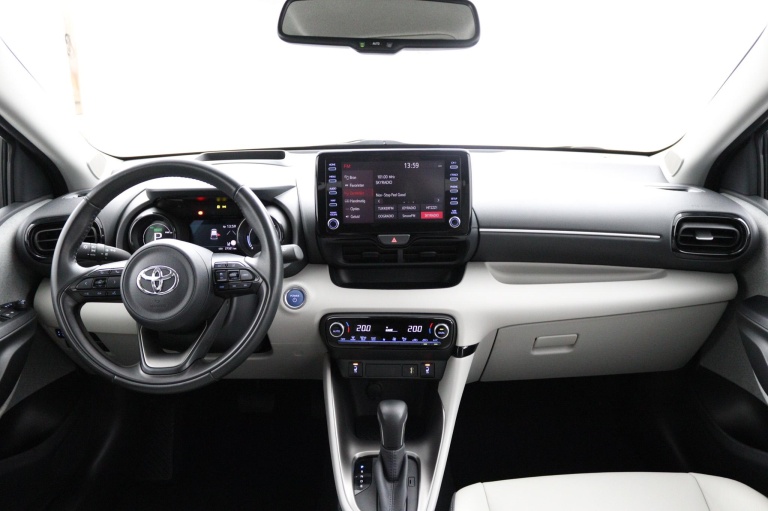Toyota Yaris - 1.5 Hybrid Executive 4