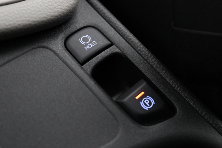 Toyota Yaris - 1.5 Hybrid Executive 44