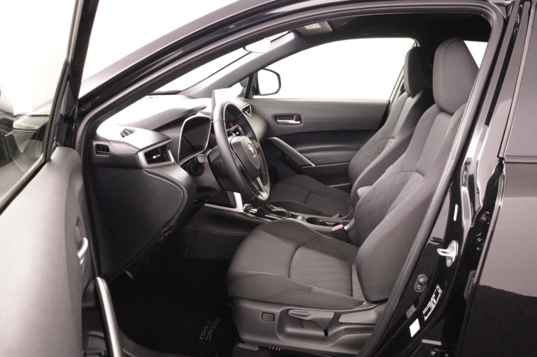 Toyota Corolla Cross - Hybrid 140 Dynamic 16