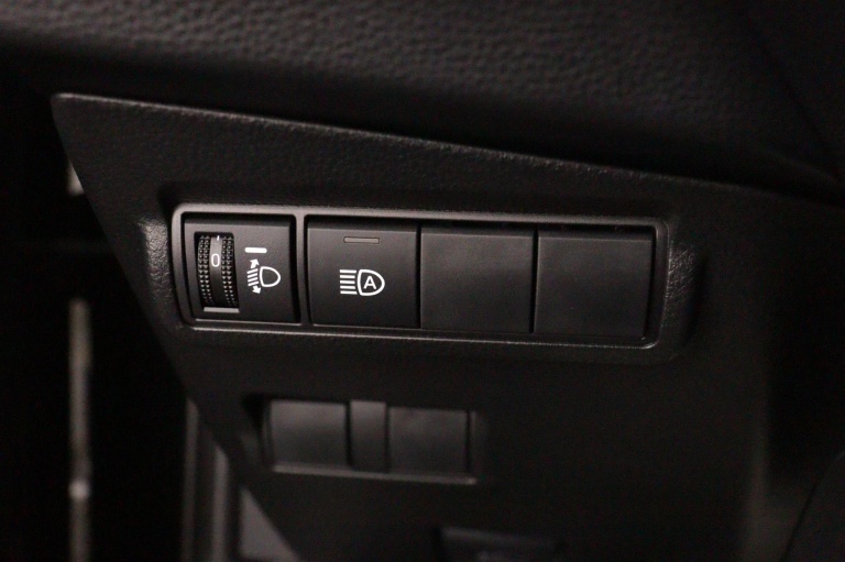 Toyota Corolla Cross - Hybrid 140 Dynamic 28