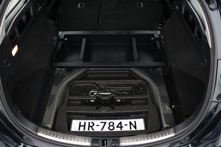 Toyota Auris Touring Sports - 1.8 Hybrid Lease Exclusive 34