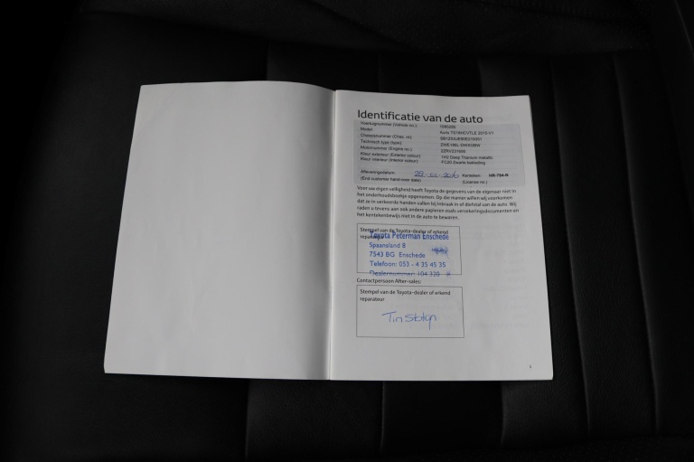 Toyota Auris Touring Sports - 1.8 Hybrid Lease Exclusive 48