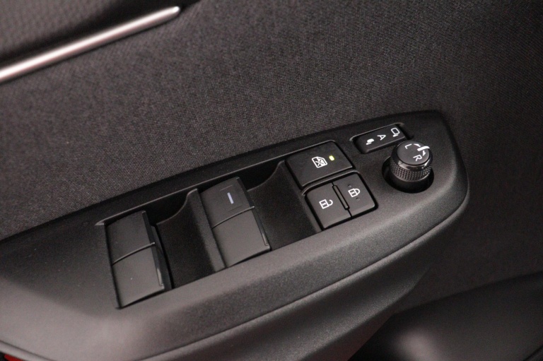 Toyota Yaris - 1.5 Hybrid 130 Executive 28