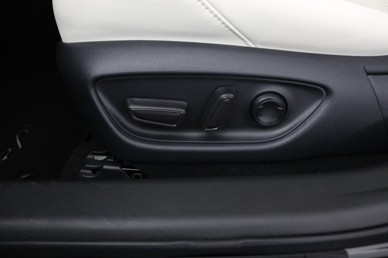 Toyota Mirai - Prestige 39