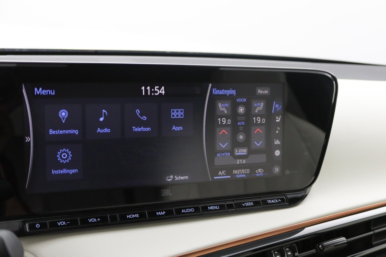 Toyota Mirai - Prestige 44