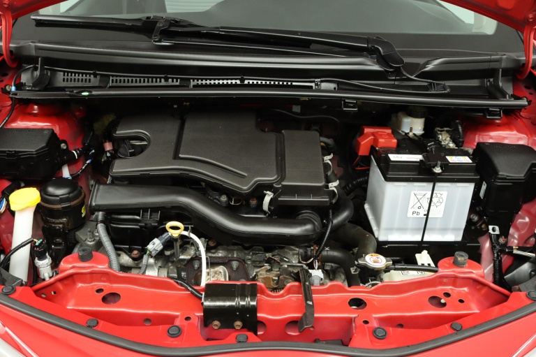 Toyota Yaris - 1.0 VVT-i Comfort 32