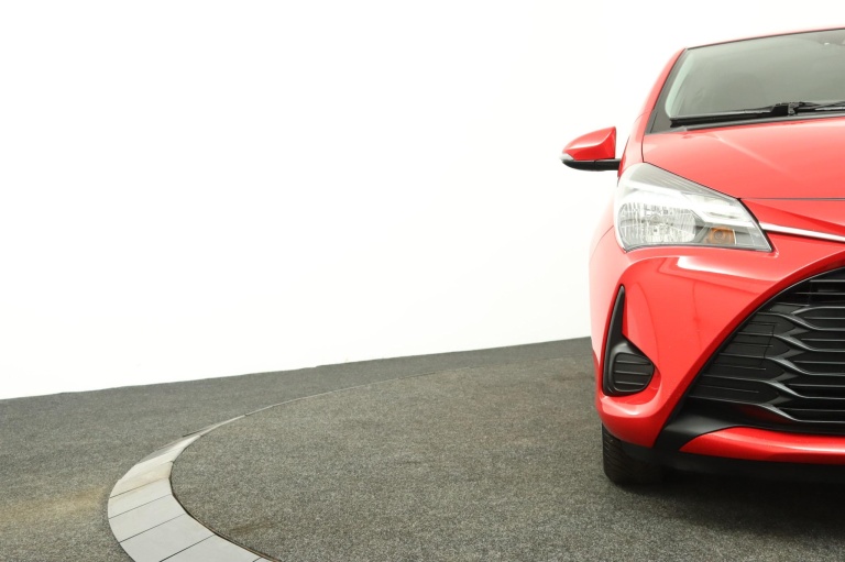 Toyota Yaris - 1.0 VVT-i Comfort 33