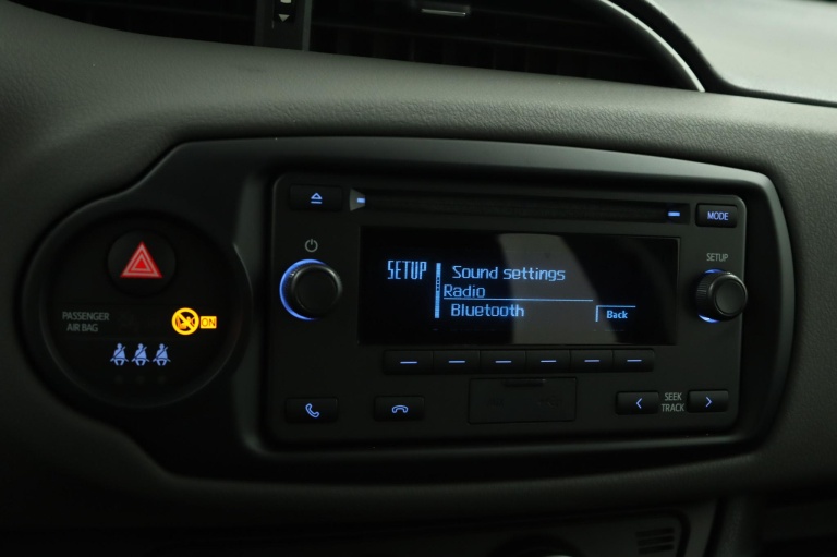 Toyota Yaris - 1.0 VVT-i Comfort 42