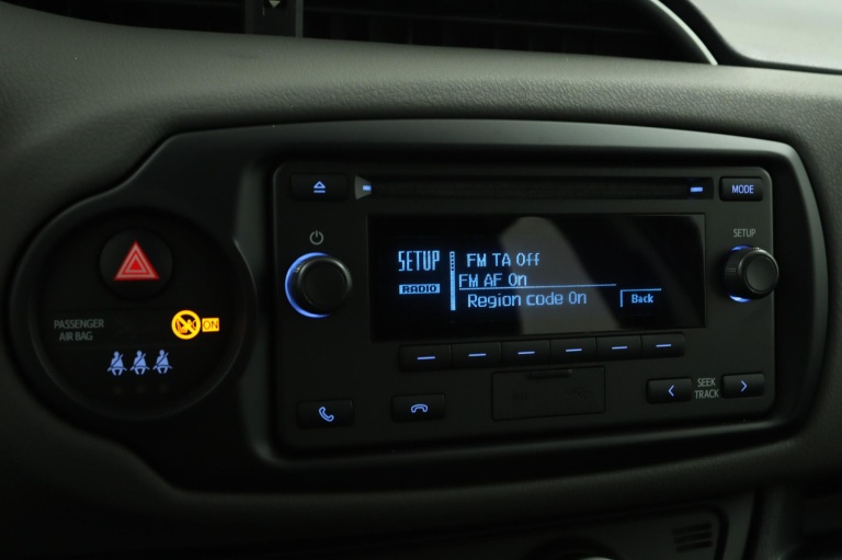 Toyota Yaris - 1.0 VVT-i Comfort 43