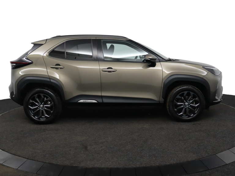 Toyota Yaris Cross - 1.5 Hybrid Explore 13
