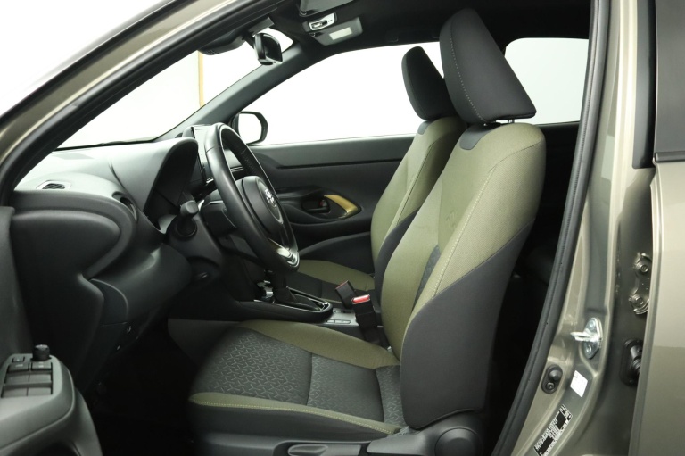 Toyota Yaris Cross - 1.5 Hybrid Explore 17