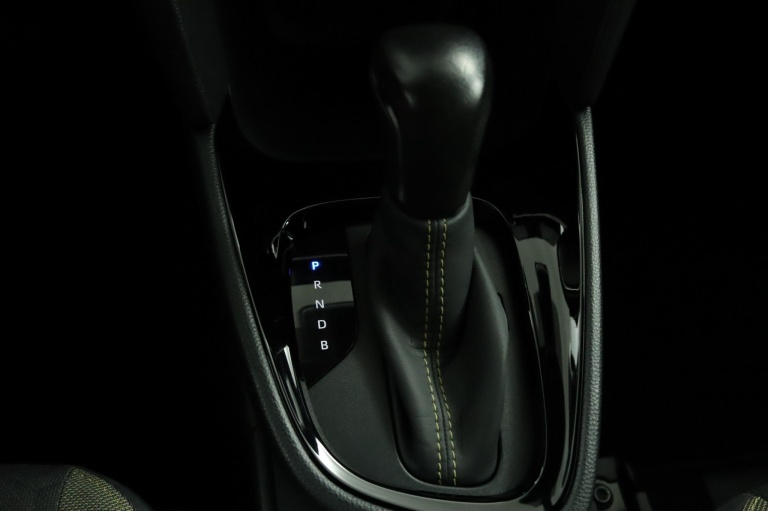 Toyota Yaris Cross - 1.5 Hybrid Explore 27