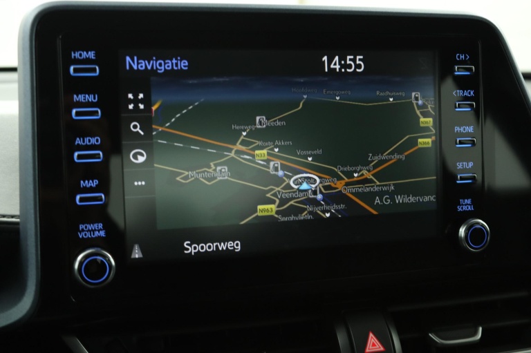 Toyota C-HR - 2.0 Hybrid Dynamic 28