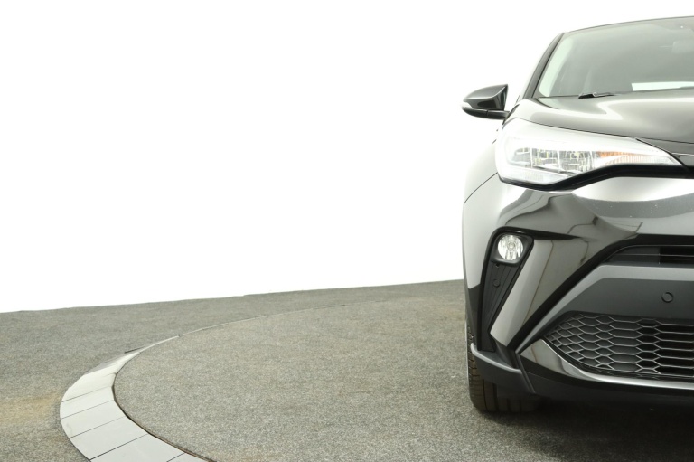 Toyota C-HR - 2.0 Hybrid Dynamic 35
