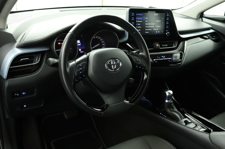 Toyota C-HR - 2.0 Hybrid Dynamic 62