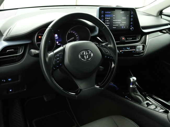 Toyota C-HR - 2.0 Hybrid Dynamic