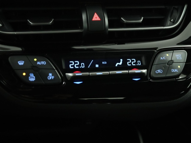 Toyota C-HR - 2.0 Hybrid Dynamic