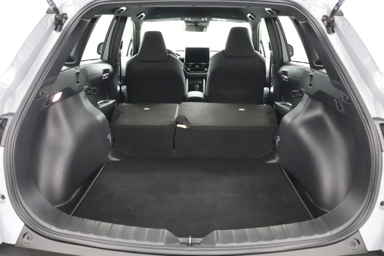 Toyota Corolla Cross - Hybrid 140 Dynamic 26