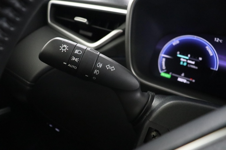 Toyota Corolla Cross - Hybrid 140 Dynamic 32