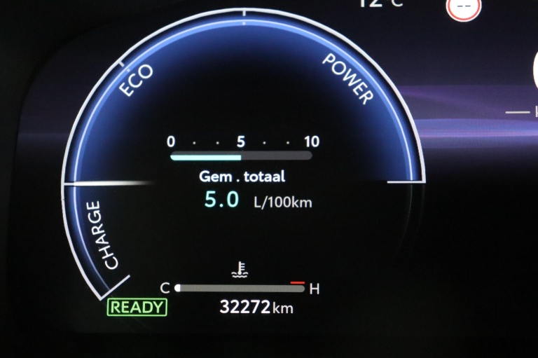 Toyota Corolla Cross - Hybrid 140 Dynamic 48