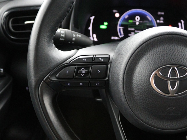 Toyota Yaris Cross - 1.5 Hybrid 115 First Edition