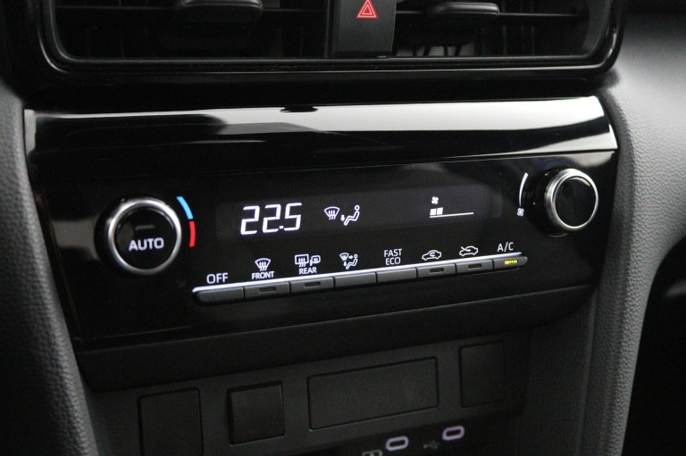 Toyota Yaris Cross - 1.5 Hybrid 115 First Edition 7