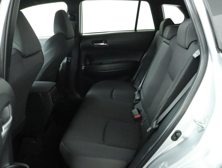 Toyota Corolla Cross - Hybrid 140 Style 18