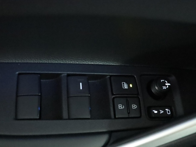 Toyota Corolla Cross - Hybrid 140 Style