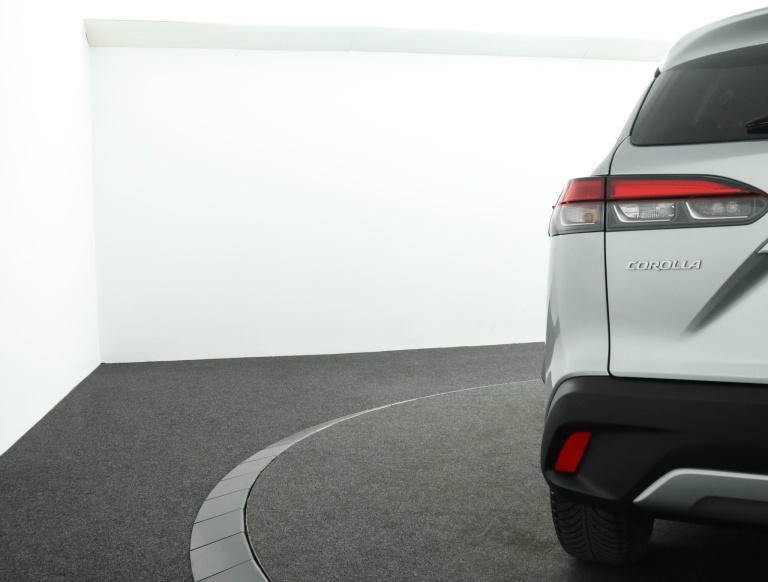 Toyota Corolla Cross - Hybrid 140 Style 43