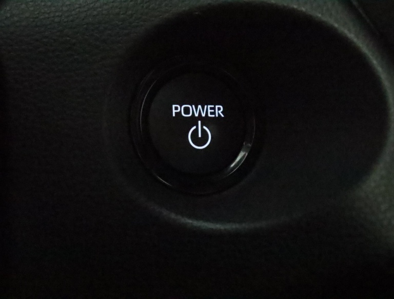 Toyota Corolla Cross - Hybrid 140 Style 53