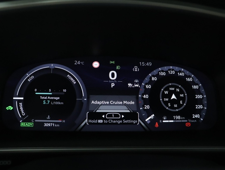 Toyota Corolla Cross - Hybrid 140 Style 6